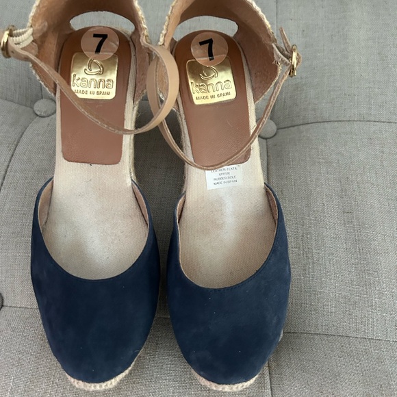 Navy Blue Suede Espadrilles. Sz 7 - Picture 2 of 9